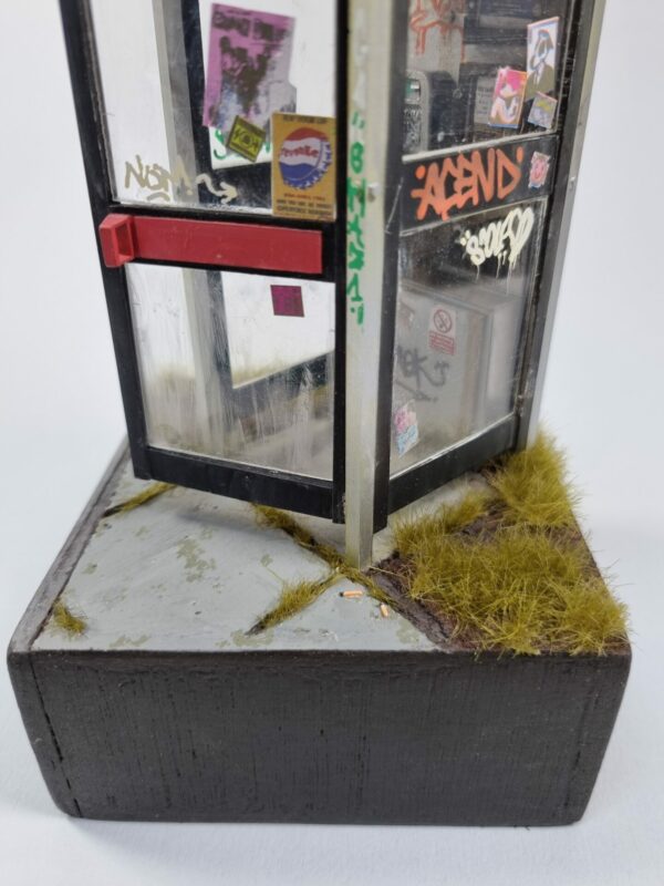 Urbanised KX100 Telephone Box Miniature Model with Functioning Light